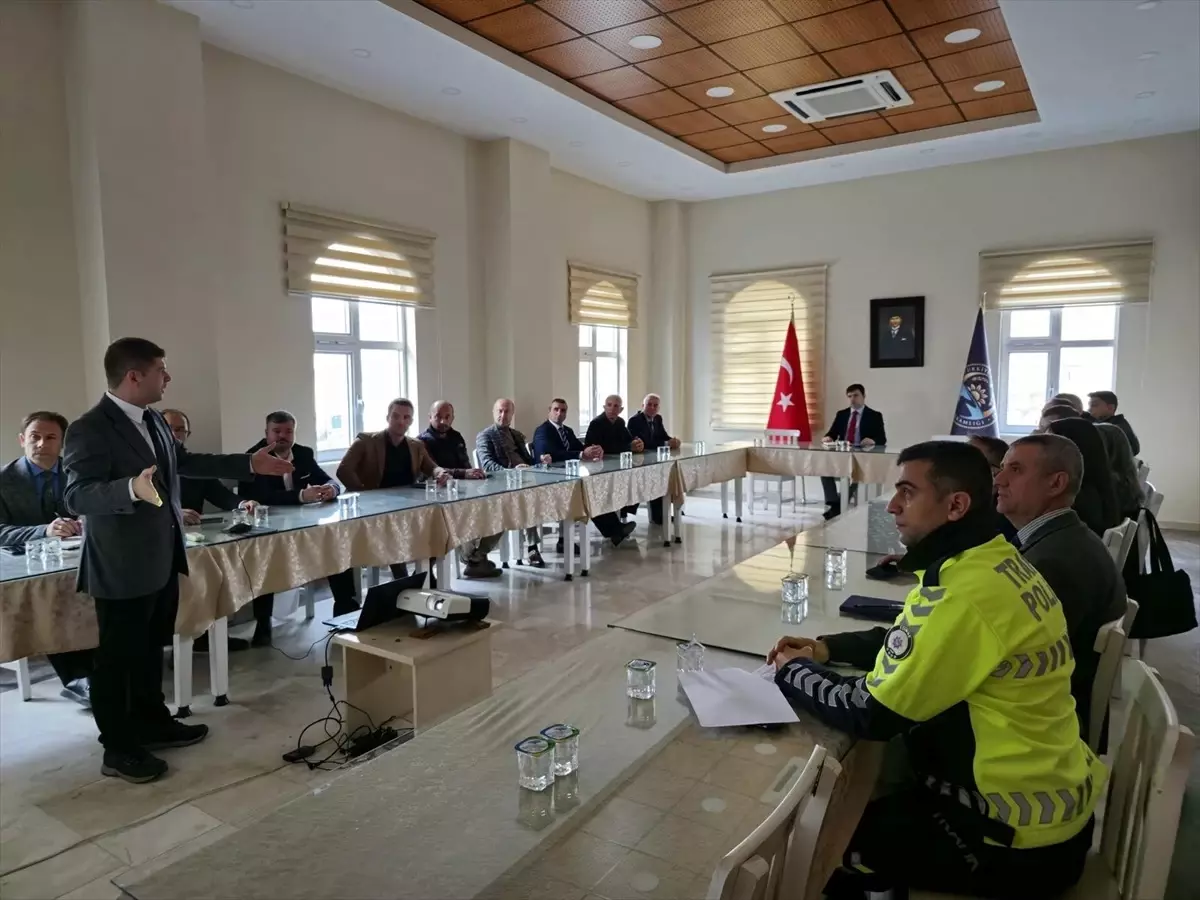 Edirne’de Acil Sağlık Hizmetleri ve Kadına Şiddete Farkındalık Konseri Düzenlendi