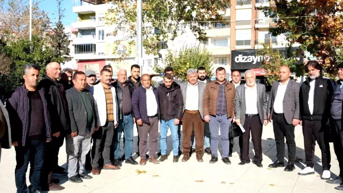 Mersin’de 40 Muhtar Dernek Kurdu