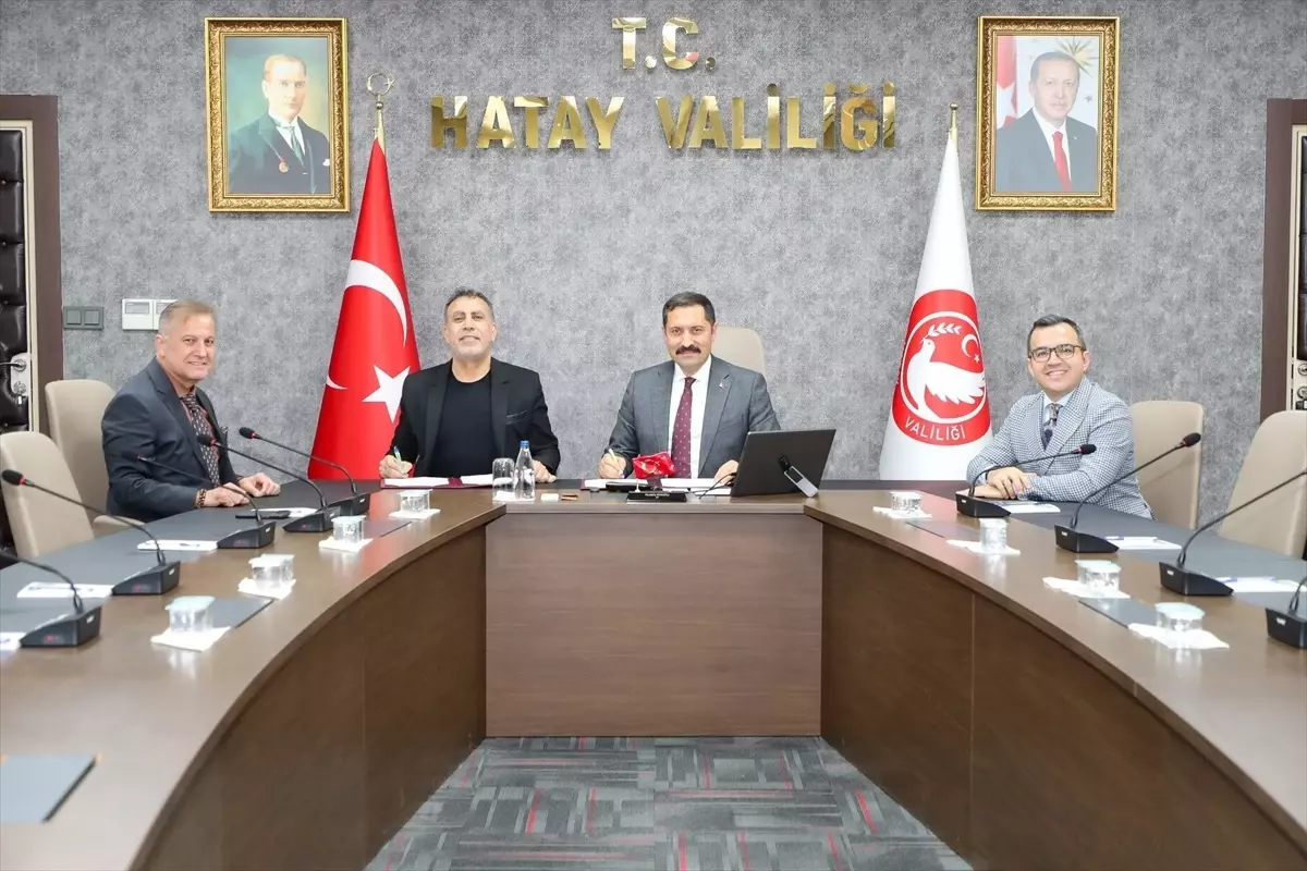 Samandağ’da Sörf Eğitim Merkezi Kuruluyor