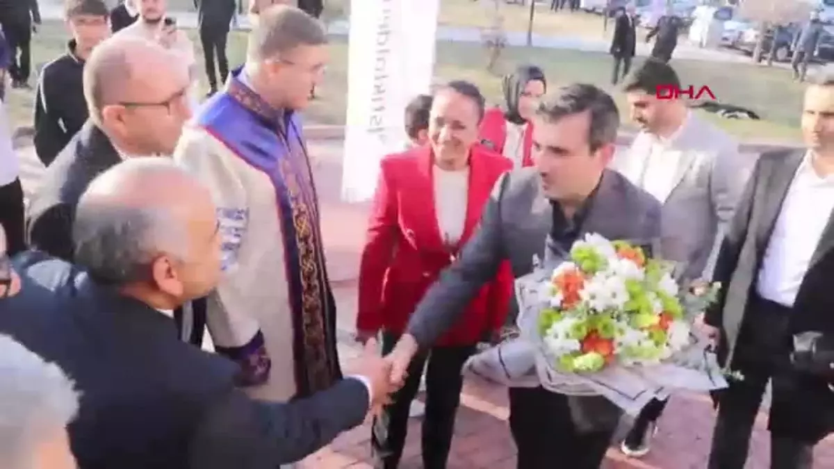 Selçuk Bayraktar’a Fahri Doktora Payesi